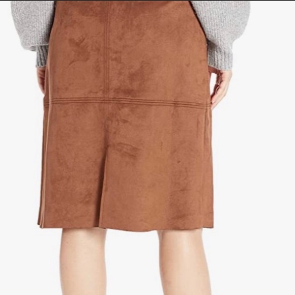 Soft Vegan Suede Zip Skirt by CHAPS Plus Sz 20 NEW - Picture 2 of 10